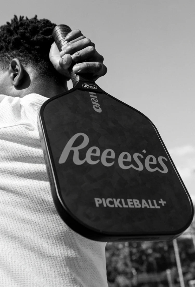 Indoor vs Outdoor Pickleballs: Welke bal past bij jouw spel?